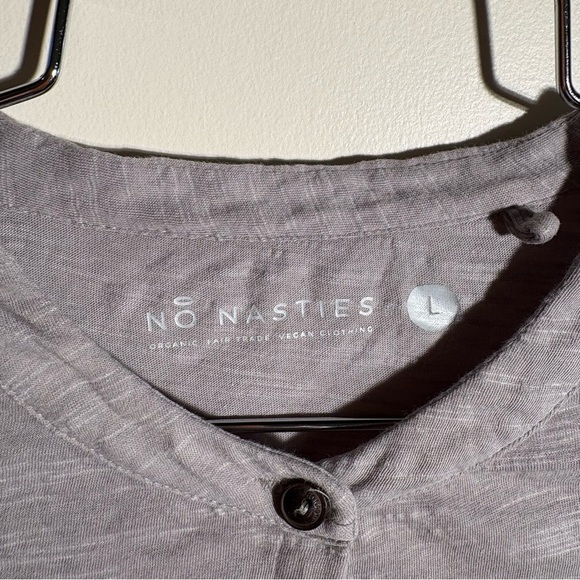 No Nasties Button Down Lightweight Blouse - Picture 4 of 5